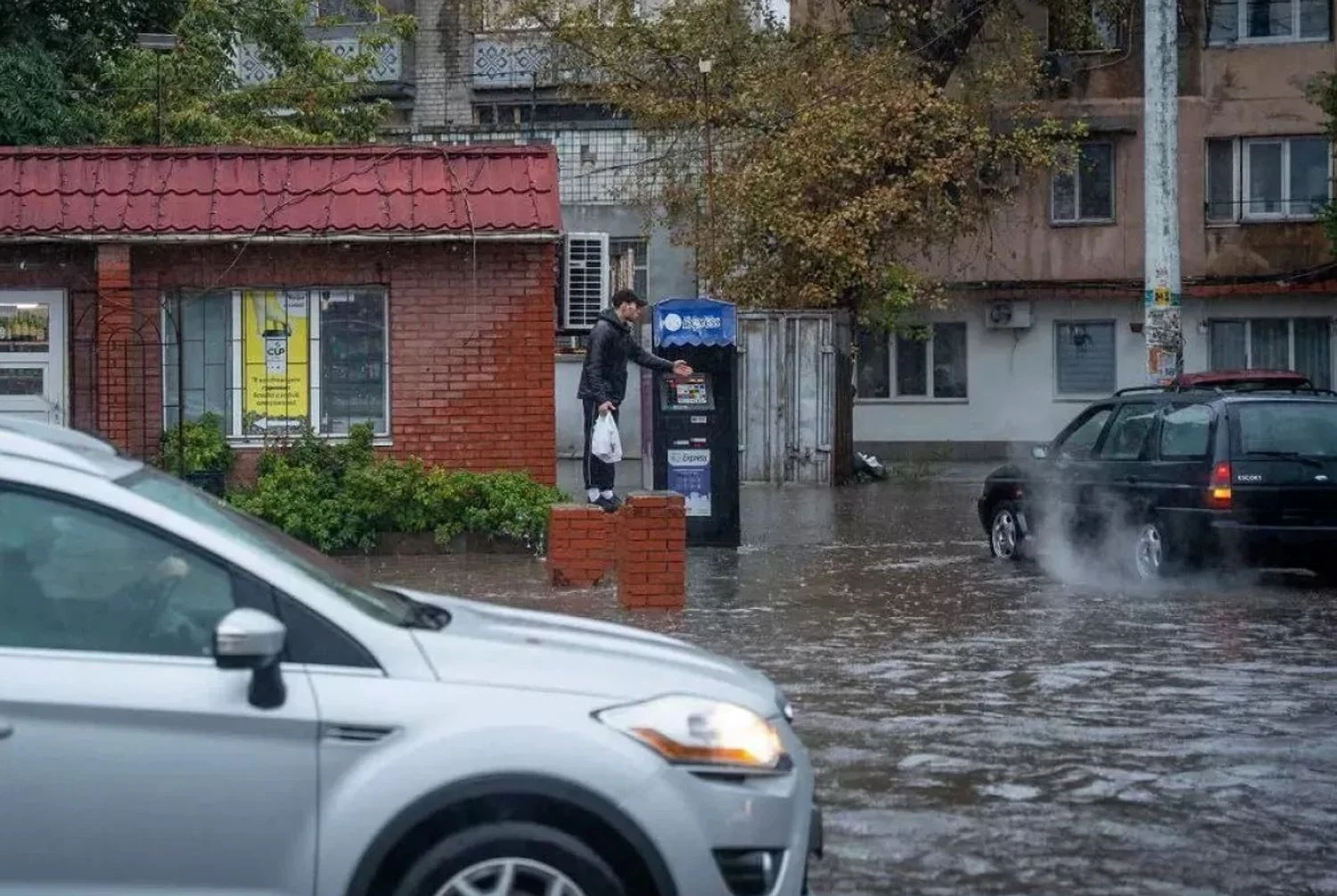 В Одесі розслідують можливу службову недбалість, яка призвела до затоплення міста