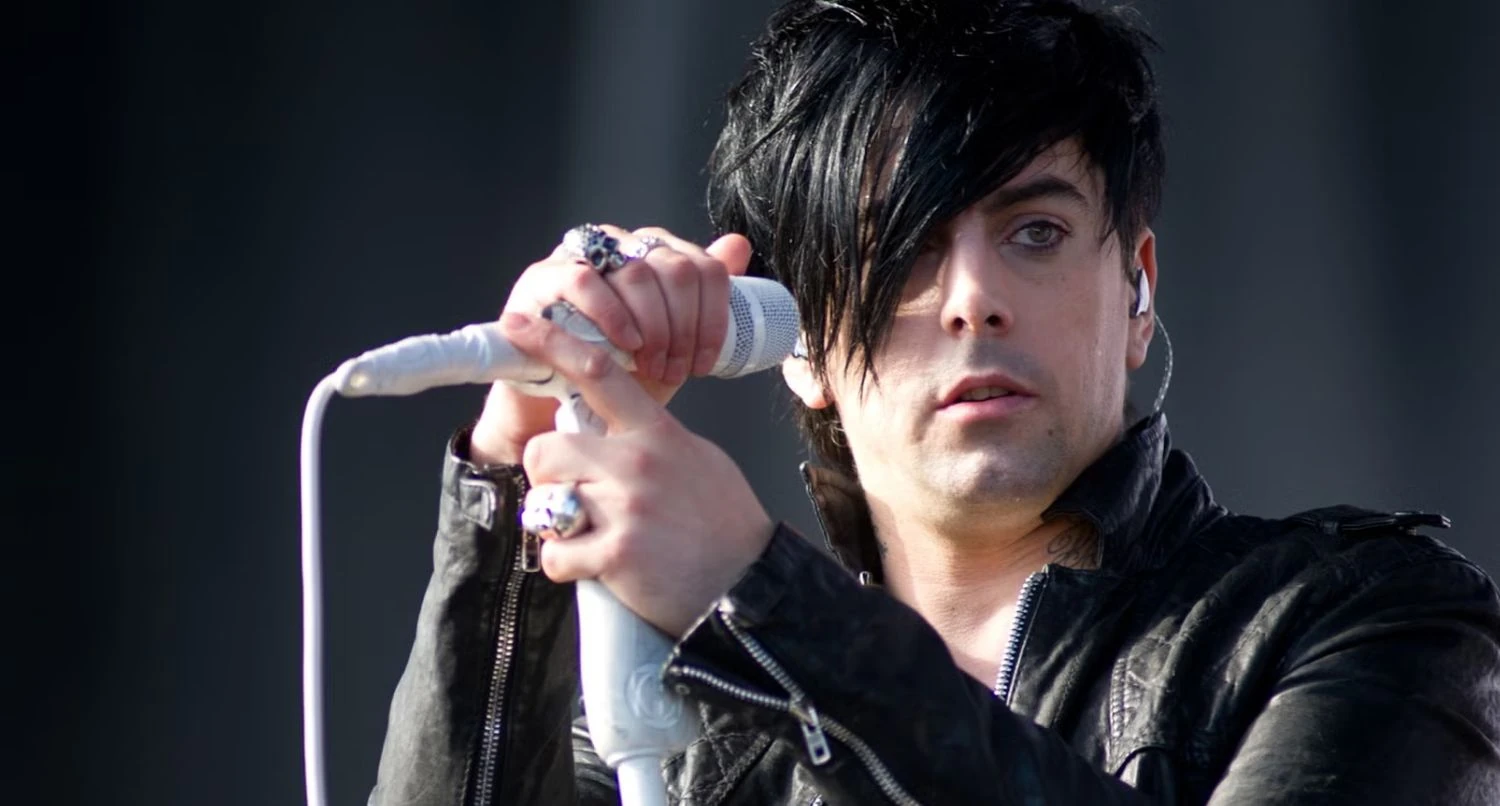 Педофіл та колишній фронтмен Lostprophets Ієн Воткінс загинув у в