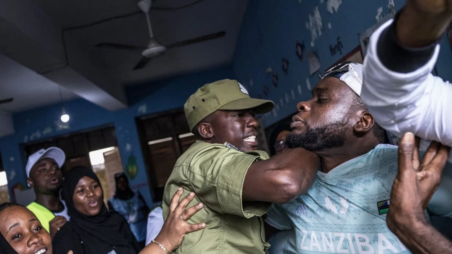 Після масових протестів у Танзанії десятки людей звинуватили у держзраді – злочині, що карається смертю