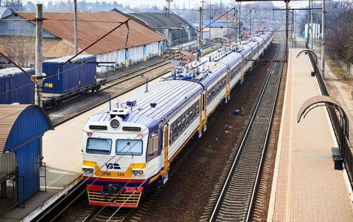 росіяни знову атакували Укрзалізницю: в трьох областях змінено графік руху поїздів