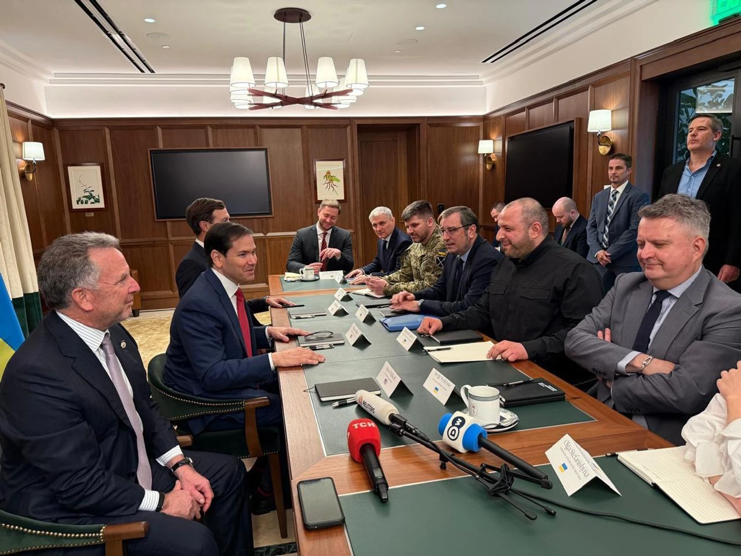 Українські Національні Новини (УНН)