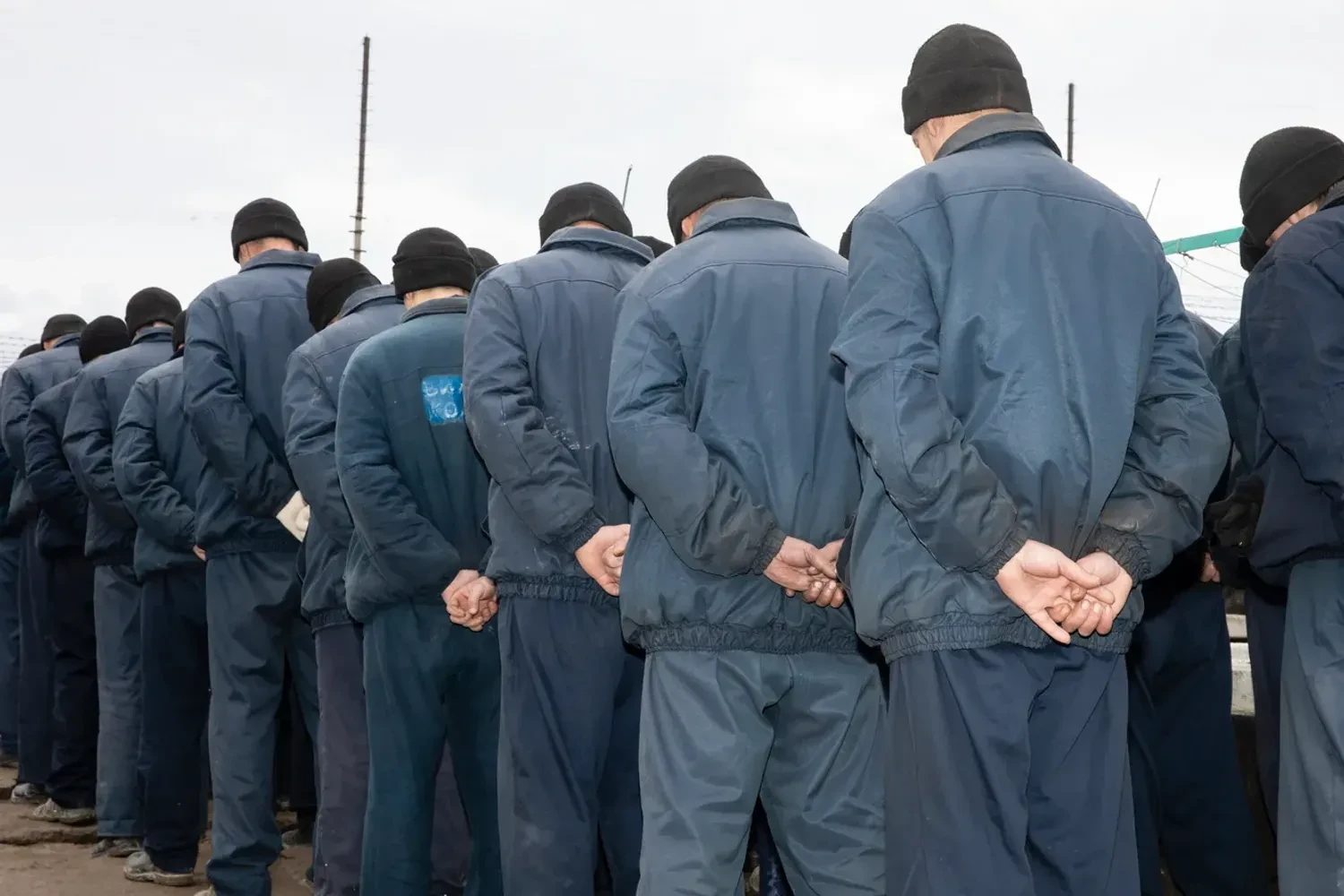 "Чому не обмінюють?": російські полонені звернулися на пряму лінію до путіна