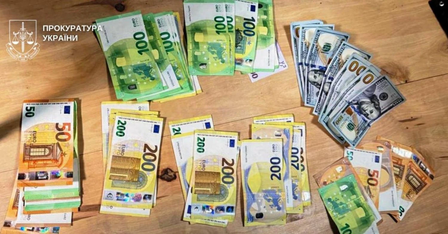 Переправляли чоловіків до Румунії через ліс - на Буковині викрили