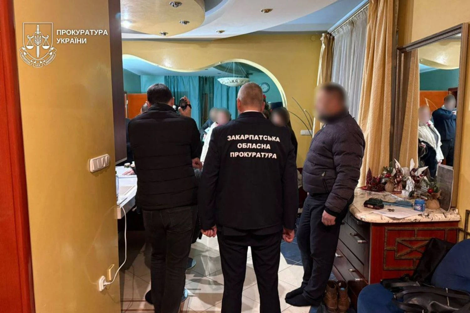 Приховав нерухомість, готівку та борги на майже 14 мільйонів гривень - справу ужгородського депутата передали до суду