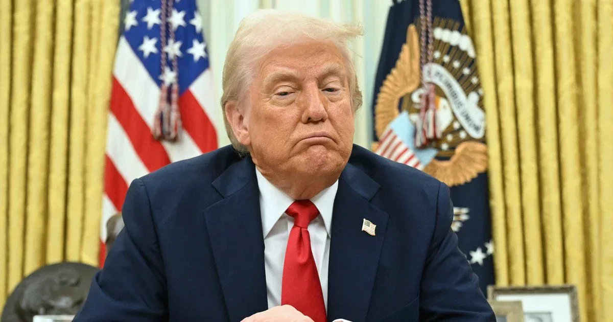 Новий візит Трампа до лікарів посилив питання щодо його здоров’я - Bloomberg
