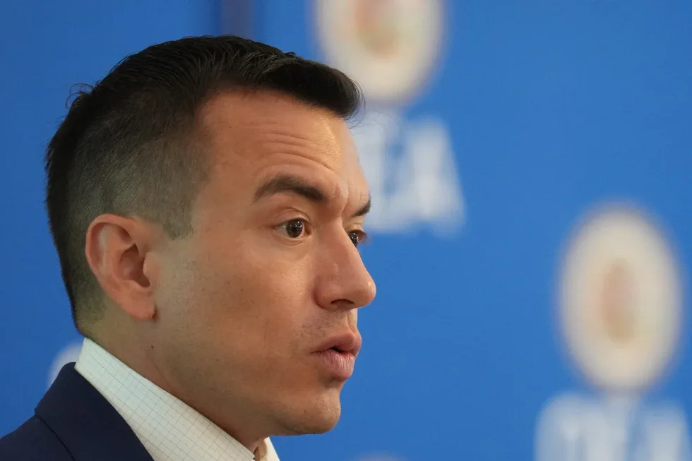 Еквадор видав США 10 кримінальних лідерів та вилучив 300 тонн наркотиків - Нобоа