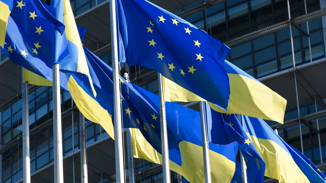 Українці мобілізаційного віку, які вже перебувають у ЄС, не втратять тимчасовий захист - Єврокомісія