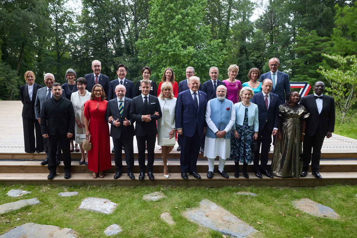 Зеленський розкрив деталі домовленостей на саміті G7
